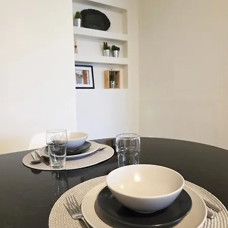 Villarmo Cais 비아나도카스텔로