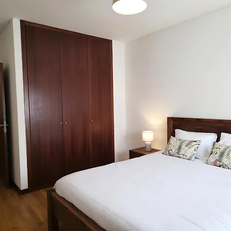 Villarmo Cais Apartmán *