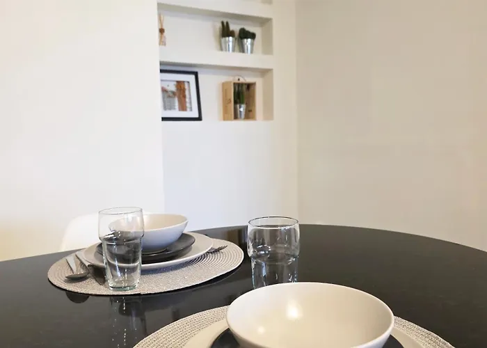 Villarmo Cais 维亚纳堡