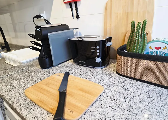 Villarmo Cais 维亚纳堡